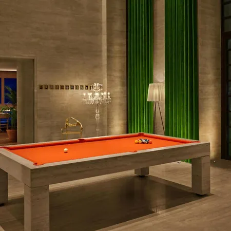 The Edition Hotell 5*